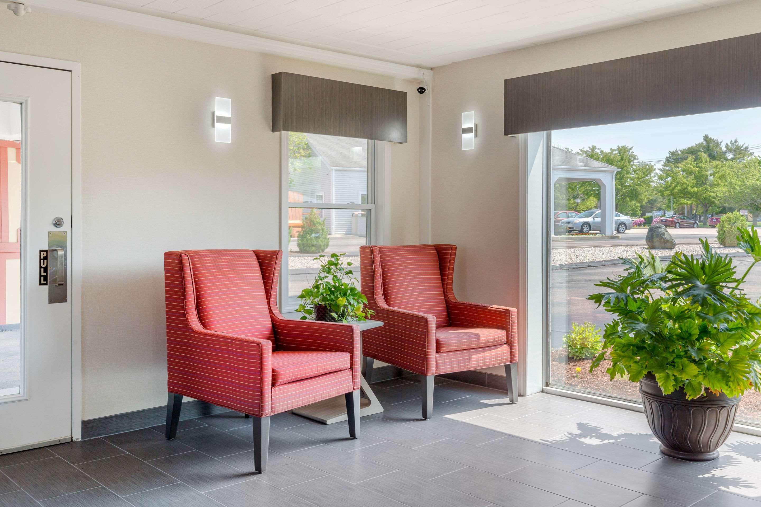 Rodeway Inn Мистик Экстерьер фото