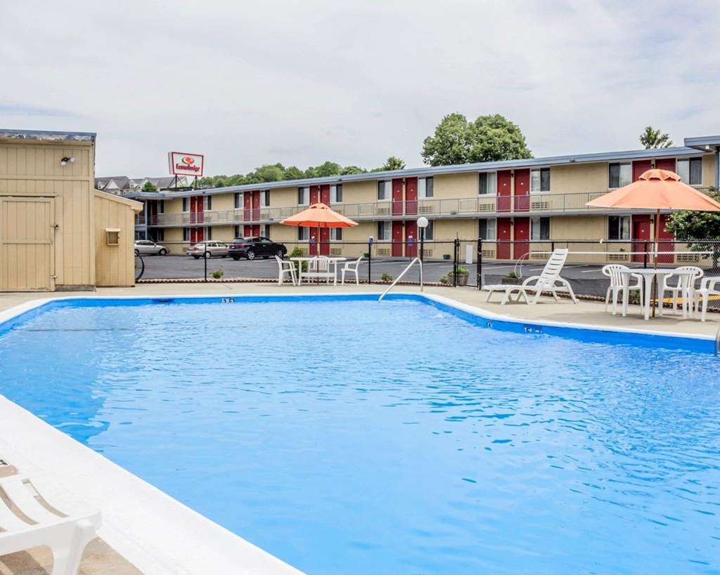 Rodeway Inn Мистик Удобства фото