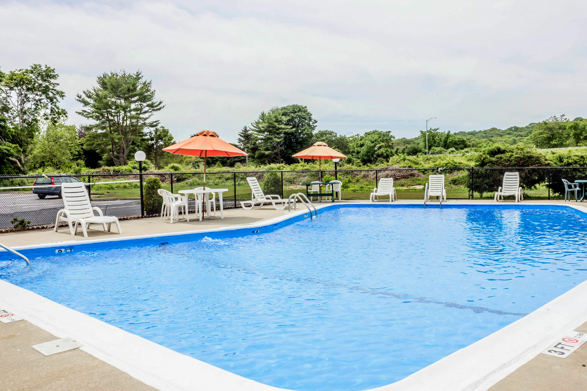 Rodeway Inn Мистик Экстерьер фото